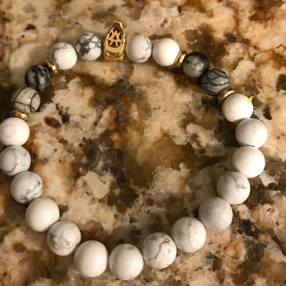 Gold Iron Man Stone Bracelet - Picture 4 of 5